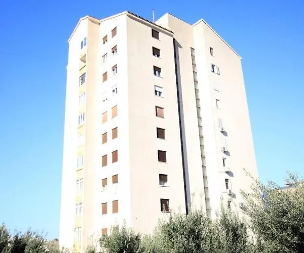 With A Parking Space Dugi Rat, Omis - 8666 Dugi Rat