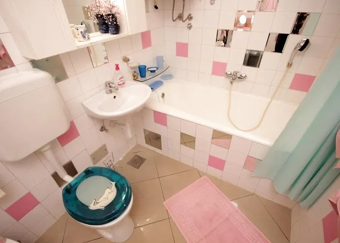 With A Parking Space Dugi Rat, Omis - 8666 Lägenhet Dugi Rat