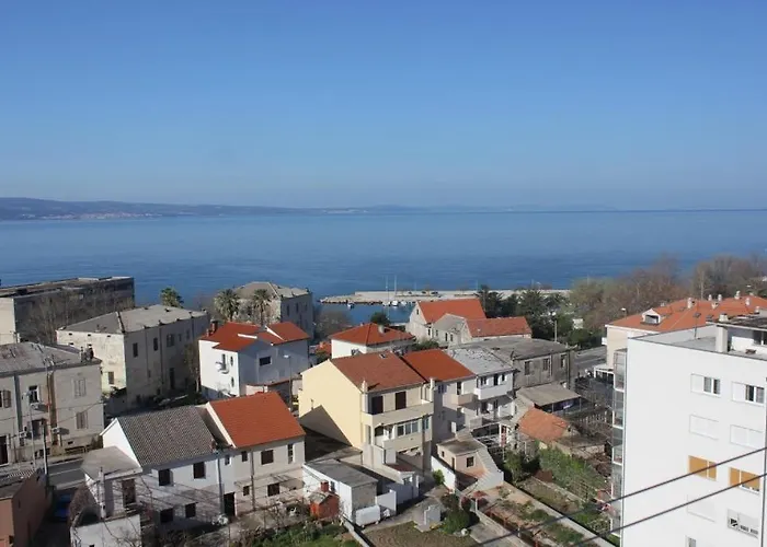 With A Parking Space Dugi Rat, Omis - 8666 Dugi Rat