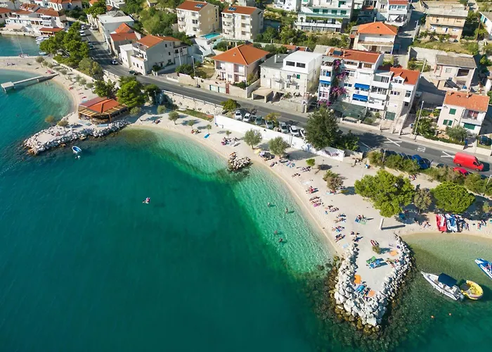 Lägenhet With A Parking Space Dugi Rat, Omis - 8666